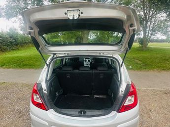 Vauxhall Corsa 1.4i 16v SXi 5dr