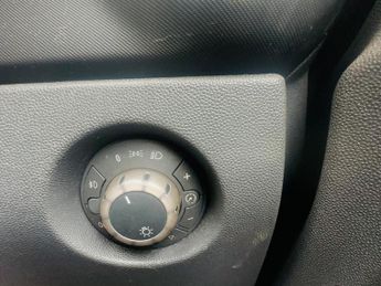 Vauxhall Corsa 1.4i 16v SXi 5dr