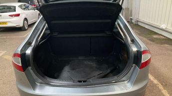 Ford Mondeo 2.0 TDCi Zetec 5dr
