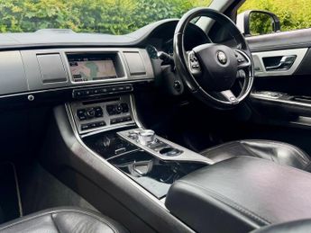 Jaguar XF 3.0d S V6 Portfolio Sportbrake Auto Euro 5 (s/s) 5dr