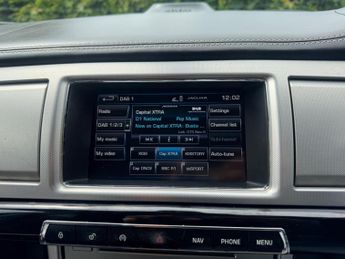 Jaguar XF 3.0d S V6 Portfolio Sportbrake Auto Euro 5 (s/s) 5dr