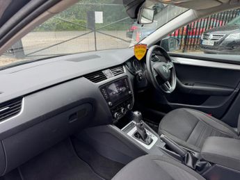 Skoda Octavia 1.4 TSI SE DSG Euro 6 (s/s) 5dr