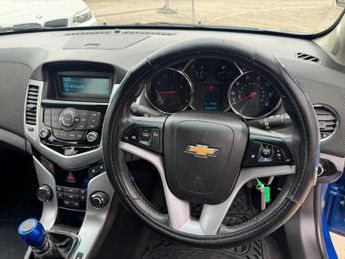 Chevrolet Cruze 1.8 LTZ Euro 5 5dr