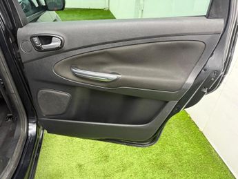 Ford S-Max 2.3 Titanium 5dr