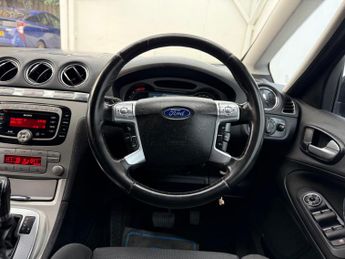 Ford S-Max 2.3 Titanium 5dr
