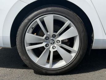 Skoda Superb 1.5 TSI ACT SE L DSG Euro 6 (s/s) 5dr
