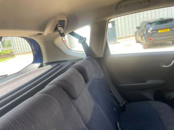 Honda Jazz 1.4 i-VTEC ES CVT Euro 5 5dr