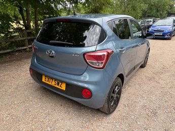 Hyundai i10 1.0 Blue Drive Premium Euro 6 (s/s) 5dr