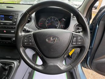 Hyundai i10 1.0 Blue Drive Premium Euro 6 (s/s) 5dr