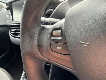 Peugeot 208 1.2 VTi PureTech Active Euro 5 5dr