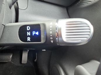 Hyundai INSTER 5dr Hat 85kw 2 49kwh
