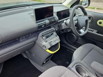 Hyundai INSTER Long Range 49kWh Cross SUV 5dr Electric Auto (115 ps)