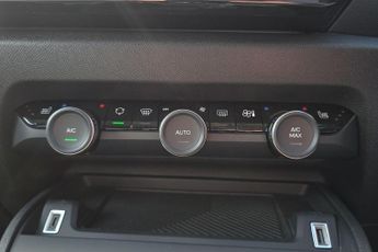 Citroen e-C4 Extended Range 54kWh MAX Auto 5dr (7.4kW Charger)
