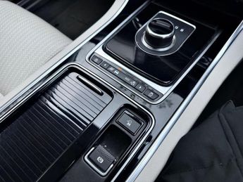 Jaguar XF 2.0d Prestige Auto Euro 6 (s/s) 4dr