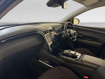 Hyundai TUCSON 1.6 T-GDi 13.8kWh Premium SUV 5dr Petrol Plug-in Hybrid Auto 4WD