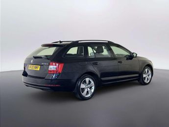 Skoda Octavia 1.5 TSI ACT SE Drive Estate 5dr Petrol DSG Euro 6 (s/s) (150 ps)