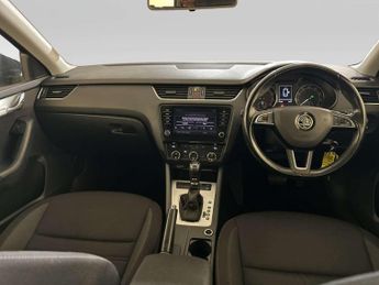 Skoda Octavia 1.5 TSI ACT SE Drive Estate 5dr Petrol DSG Euro 6 (s/s) (150 ps)