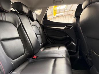 MG MG ZS 1.0 T-GDI Exclusive Auto Euro 6 5dr