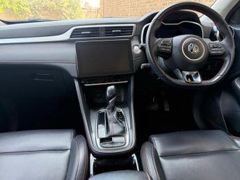 MG MG ZS 1.0 T-GDI Exclusive Auto Euro 6 5dr