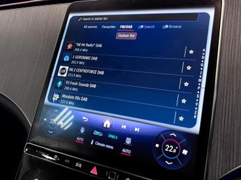 Mercedes-Benz EQE EQE 350+ 96kWh AMG Line Night Edition (Premium Plus) Saloon 4dr 