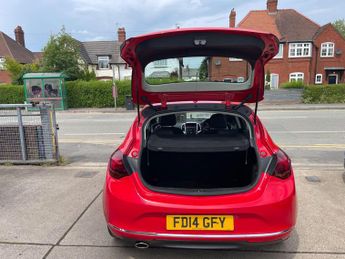 Vauxhall Astra 1.4T 16v SRi Euro 5 5dr