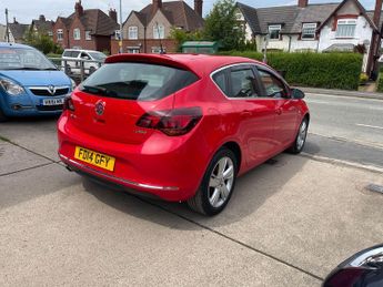 Vauxhall Astra 1.4T 16v SRi Euro 5 5dr