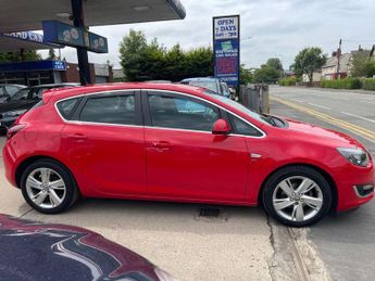 Vauxhall Astra 1.4T 16v SRi Euro 5 5dr
