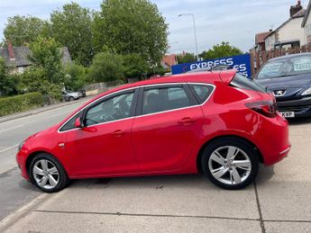 Vauxhall Astra 1.4T 16v SRi Euro 5 5dr