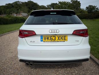 Audi A3 2.0 TDI S line Sportback S Tronic Euro 5 (s/s) 5dr