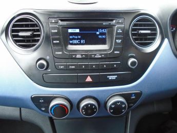 Hyundai i10 1.2 Premium Euro 5 5dr