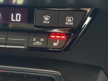 Audi A3 S LINE 40 TFSI E S-A