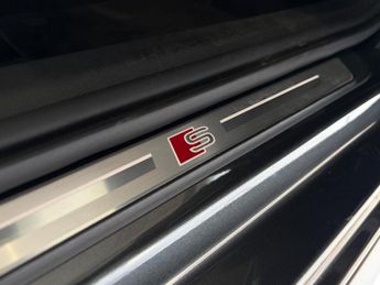 Audi A3 S LINE 40 TFSI E S-A