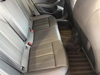 Audi A3 S LINE 40 TFSI E S-A
