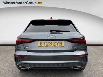 Audi A3 S LINE 40 TFSI E S-A