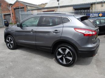 Nissan Qashqai 1.2 DIG-T n-tec+ 2WD Euro 5 (s/s) 5dr