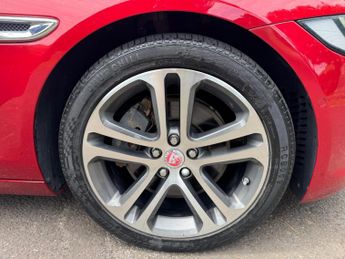 Jaguar XE 2.0 GTDi Portfolio Auto Euro 6 (s/s) 4dr