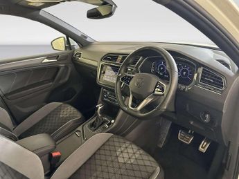 Volkswagen Tiguan 1.4 TSI 13kWh R-Line SUV 5dr Petrol Plug-in Hybrid DSG Euro 6 (s