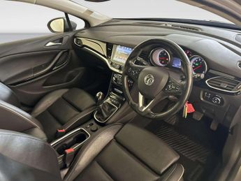 Vauxhall Astra 1.4i Turbo Elite Nav Hatchback 5dr Petrol Manual Euro 6 (150 ps)
