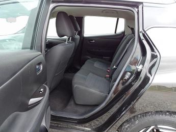 Nissan Leaf 39kWh Acenta Auto 5dr