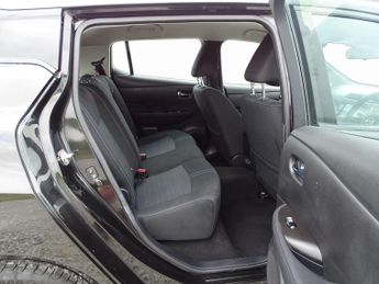 Nissan Leaf 39kWh Acenta Auto 5dr