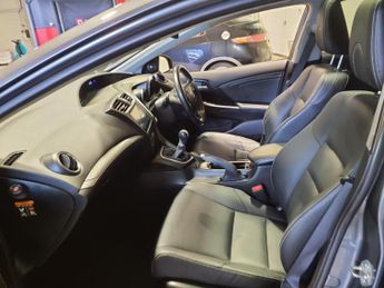 Honda Civic 1.6 i-DTEC SR Euro 5 (s/s) 5dr