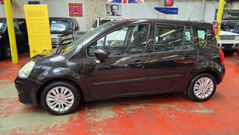 Renault Grand Modus 1.5 dCi Dynamique Quickshift Euro 4 5dr