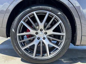 Maserati Levante 3.0D V6 ZF 4WD Euro 6 (s/s) 5dr