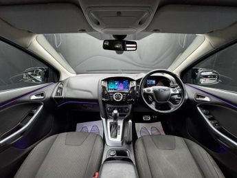 Ford Focus 1.6 Titanium Navigator Powershift Euro 5 5dr