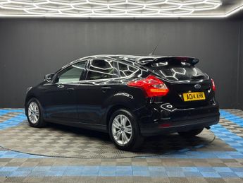Ford Focus 1.6 Titanium Navigator Powershift Euro 5 5dr