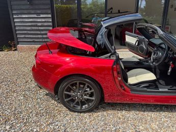 Mazda MX5 2.0i 25th Anniversary Roadster 2dr Petrol Manual Euro 5 (160 ps)