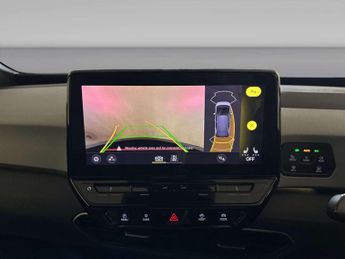 Volkswagen ID.3 Pro 58kWh Business Hatchback 5dr Electric Auto (145 ps)