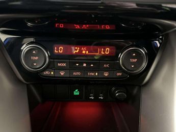 Mitsubishi Eclipse Cross 1.5T GPF 4 SUV 5dr Petrol CVT 4WD Euro 6 (s/s) (163 ps)