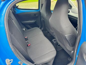 Peugeot 108 1.0 Active Euro 6 5dr