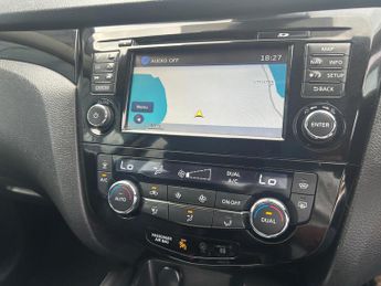 Nissan Qashqai 1.2 DIG-T Tekna 2WD Euro 6 (s/s) 5dr